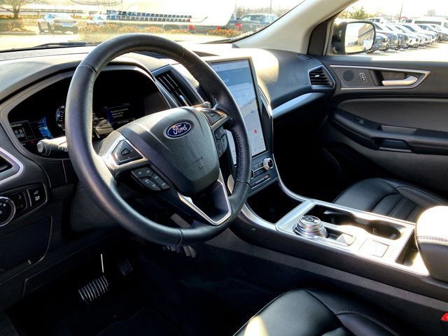 Certified 2024 Ford Edge SEL w/ Convenience Package image 39