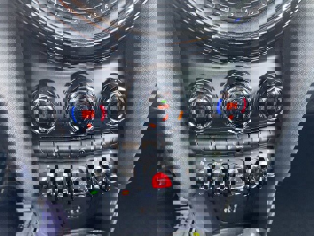 Used 2018 MINI Cooper Convertible image 26