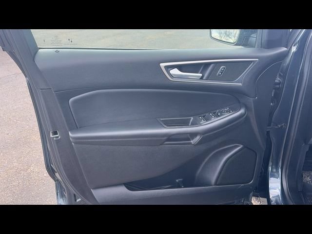 Certified 2023 Ford Edge SEL w/ Convenience Package AWD/4WD image 9