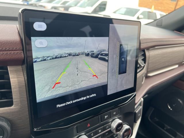 Certified 2023 Ford Expedition Limited image 16