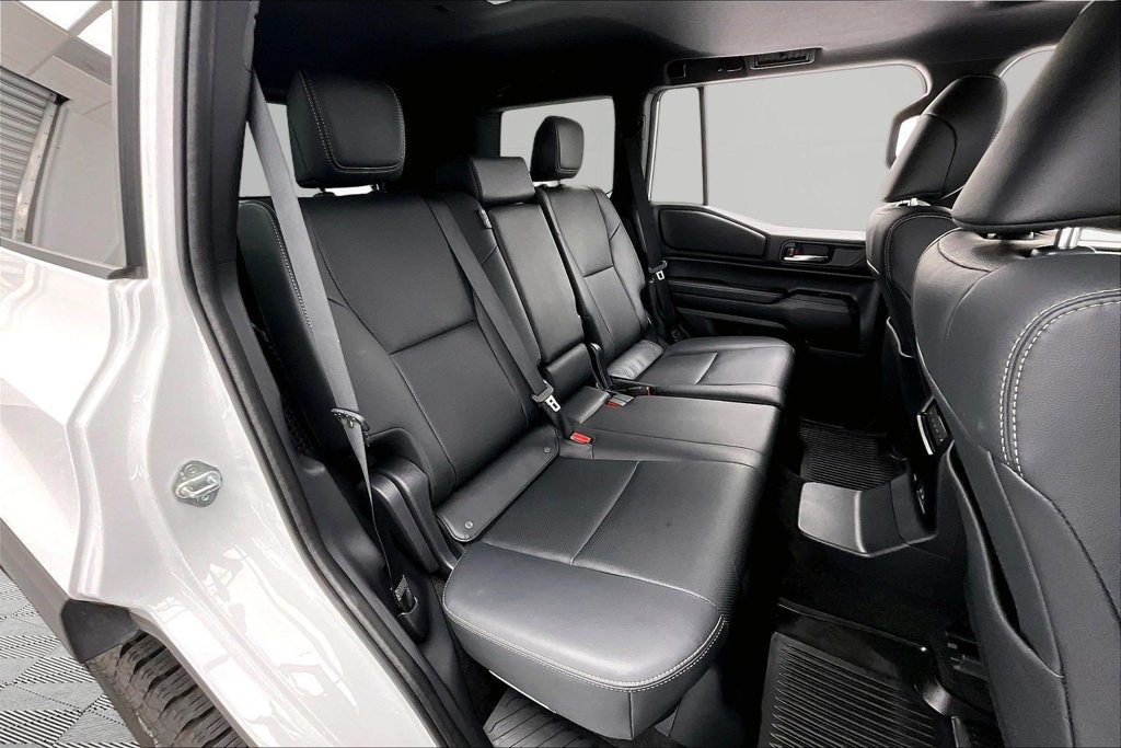 Used 2024 Toyota Land Cruiser AWD/4WD image 27