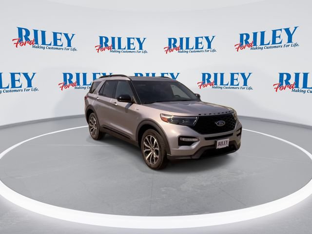 Certified 2023 Ford Explorer ST-Line w/ Class IV Trailer Tow Package AWD/4WD image 2