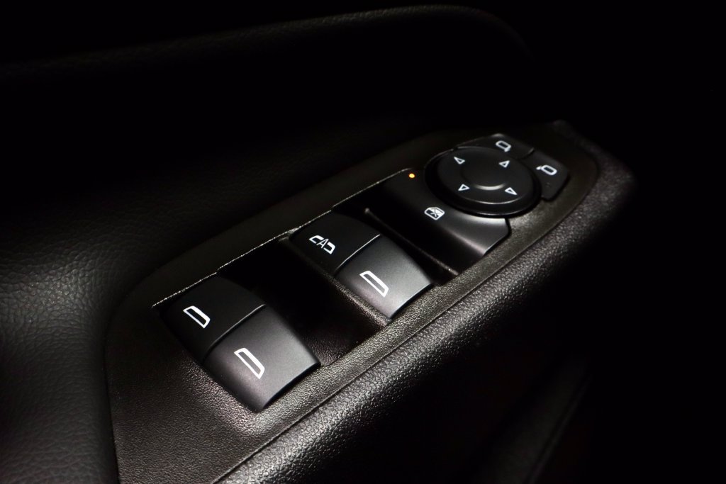 Used 2024 Chevrolet Equinox LT w/ LPO, Floor Liner Package FWD image 25