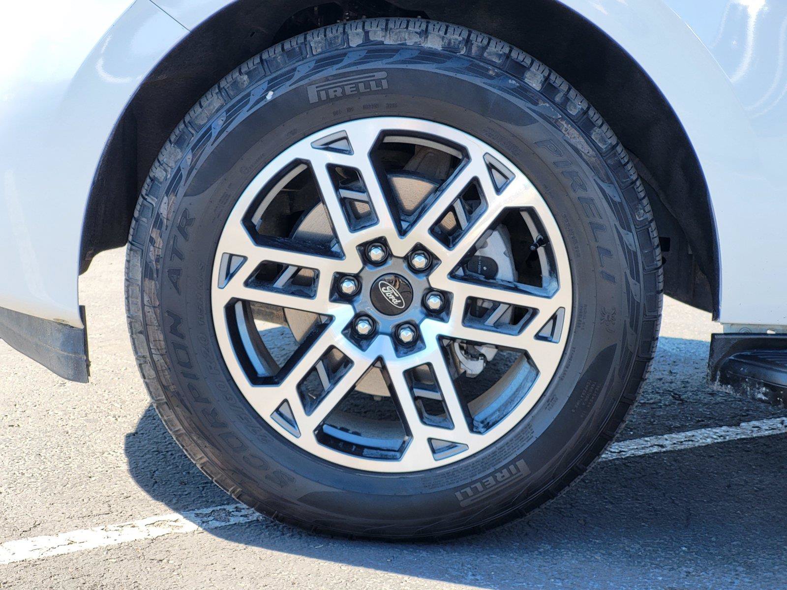 Certified 2026 Ford Expedition Active AWD/4WD image 10