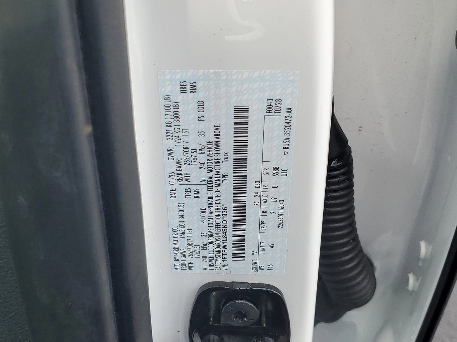 Certified 2025 Ford F150 XL w/ Tow/Haul Package AWD/4WD image 29