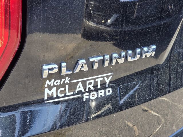 Certified 2018 Ford Explorer Platinum image 7