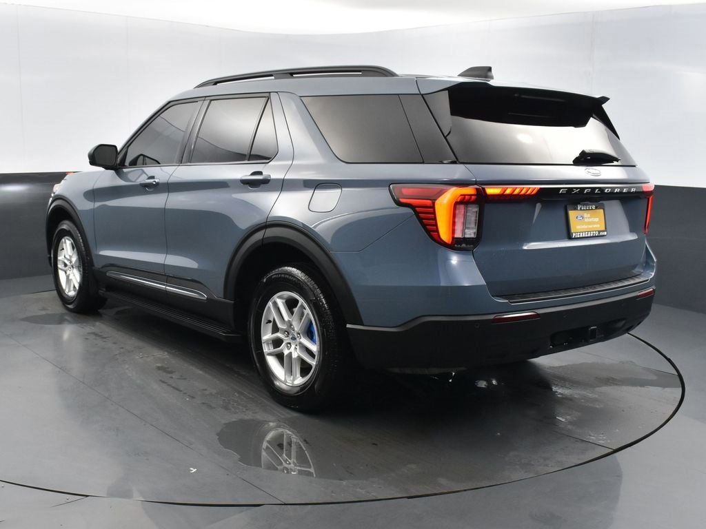 Certified 2025 Ford Explorer Active image 4