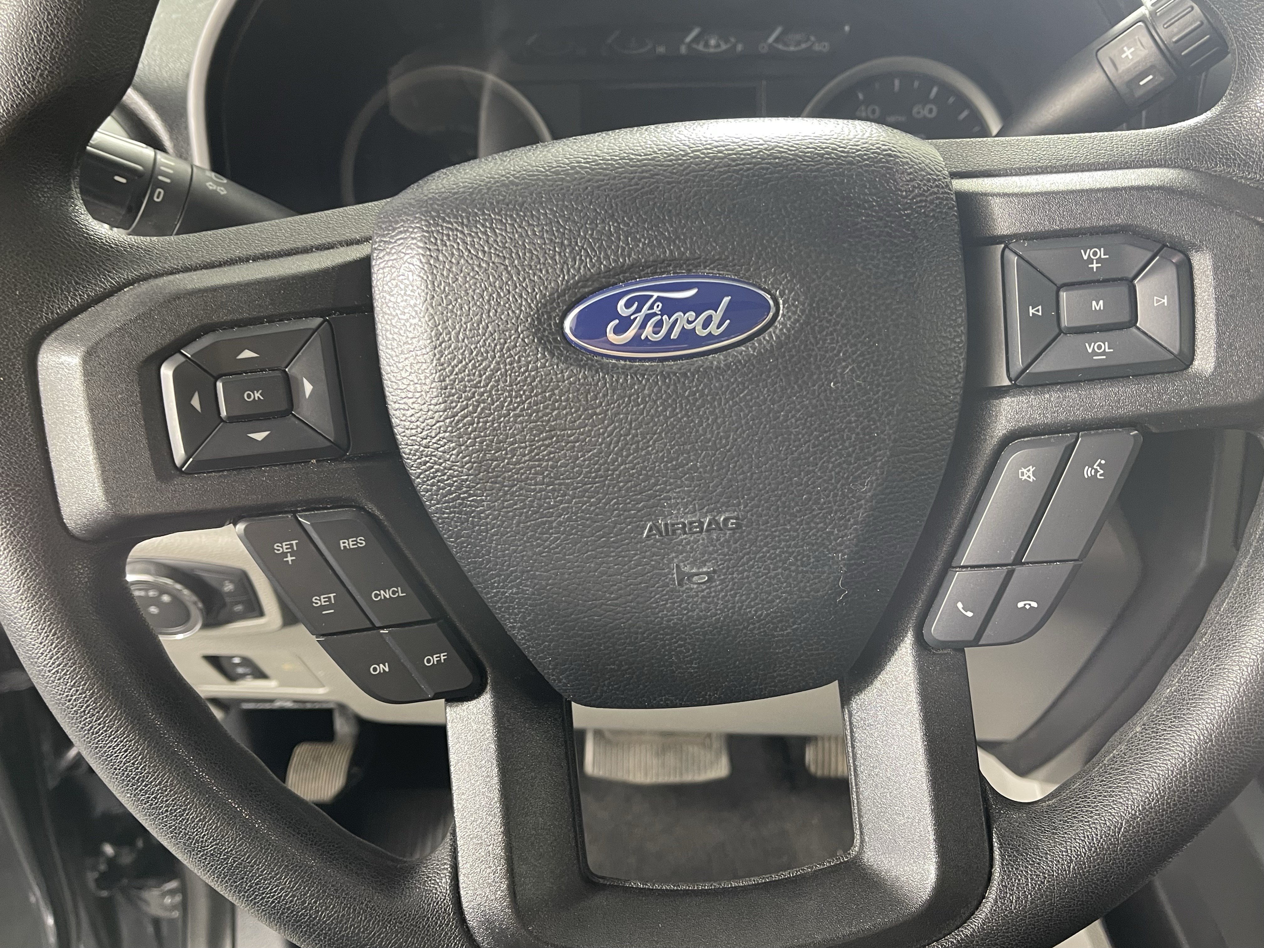 Certified 2021 Ford F350 XLT w/ XLT Premium Package AWD/4WD image 19