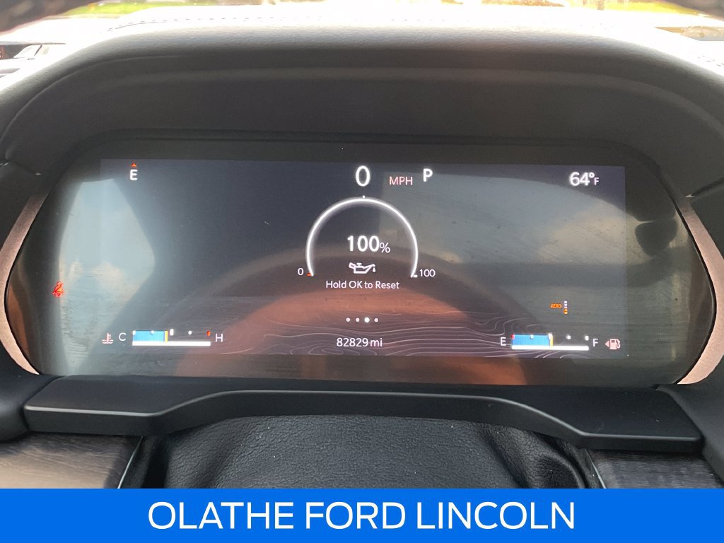 Used 2021 Jeep Grand Cherokee L Overland w/ Luxury Tech Group IV AWD/4WD image 19