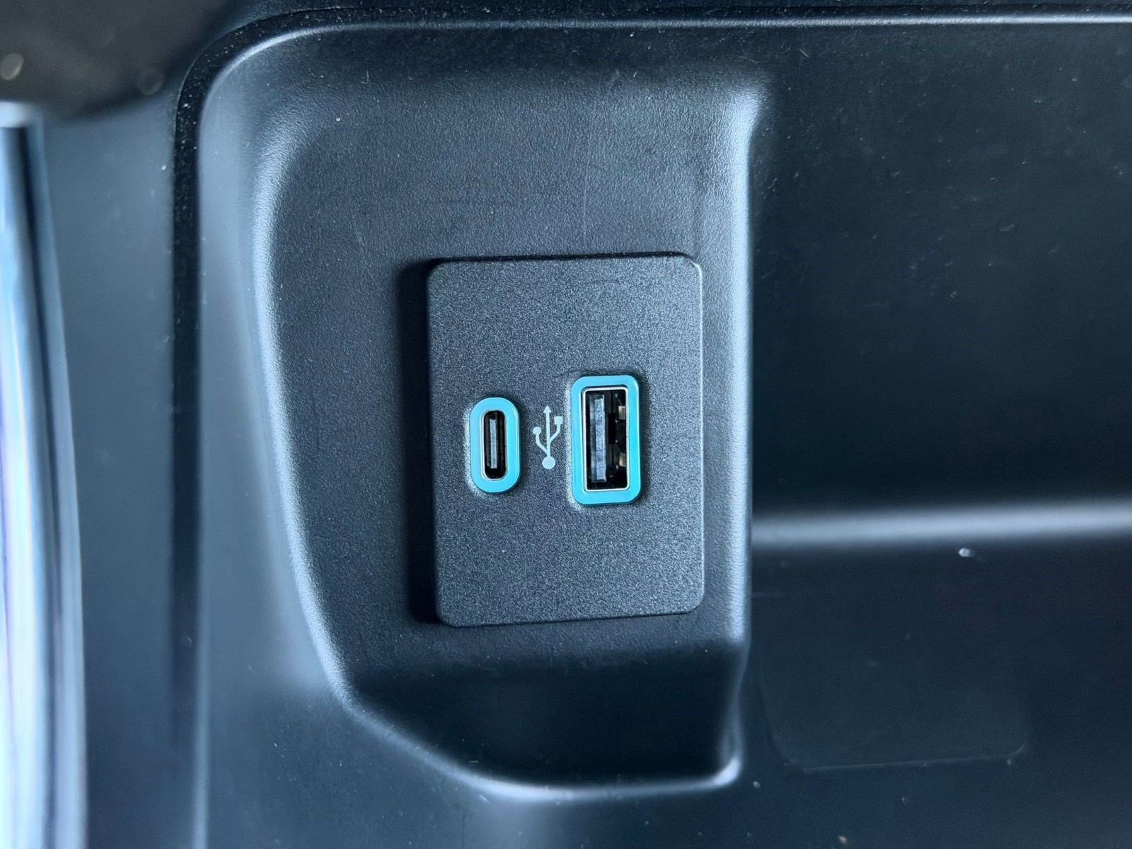 Certified 2023 Ford F150 XLT w/ Equipment Group 302A High image 29