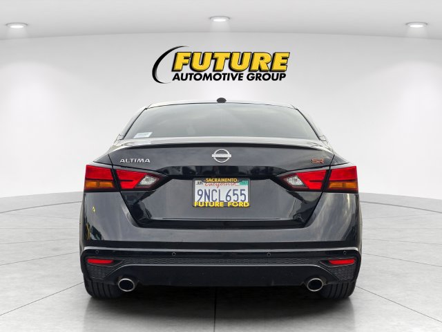 Used 2024 Nissan Altima 2.5 SR w/ SR Premium Package FWD image 5