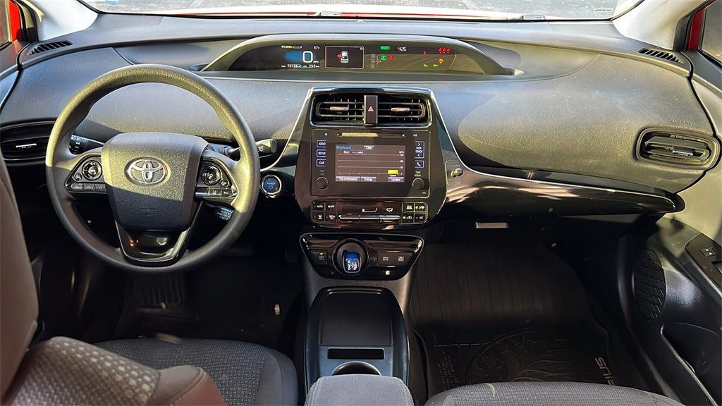 Used 2019 Toyota Prius LE image 9