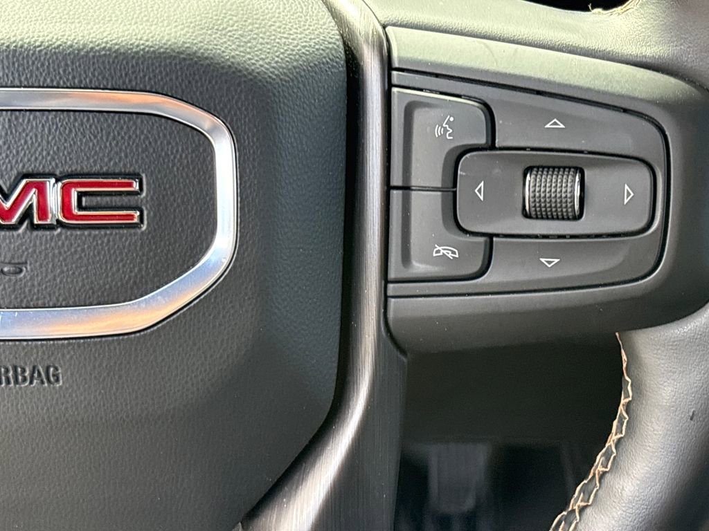 Used 2025 GMC Sierra 2500 AT4 w/ AT4 Premium Plus Package image 21