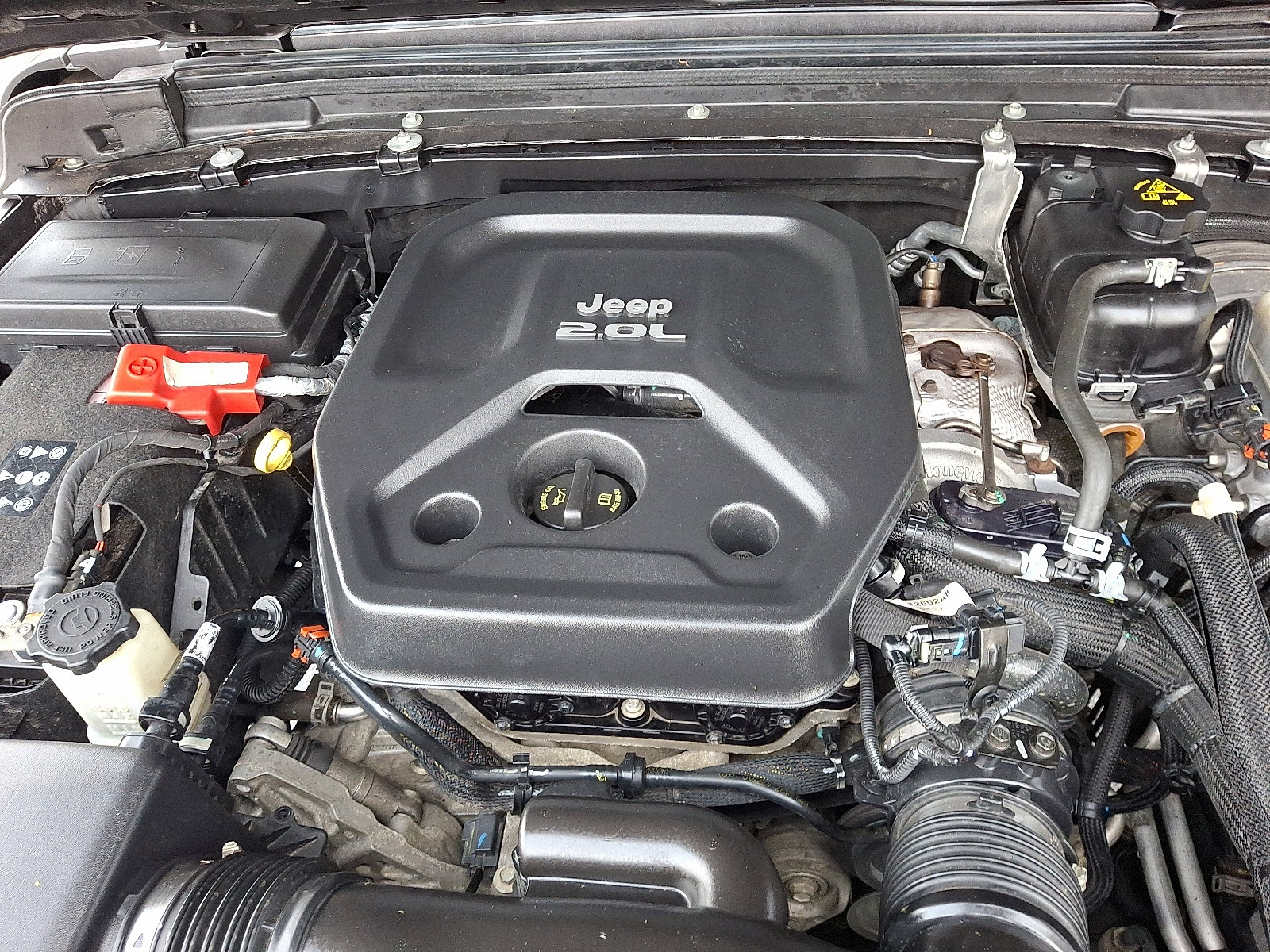 Used 2018 Jeep Wrangler Unlimited Rubicon w/ Dual Top Group image 28