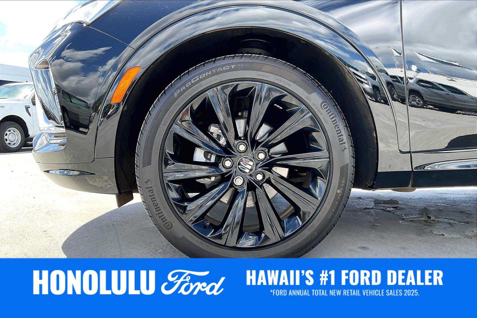Used 2024 Buick Envista Sport Touring w/ Convenience I Package FWD image 8