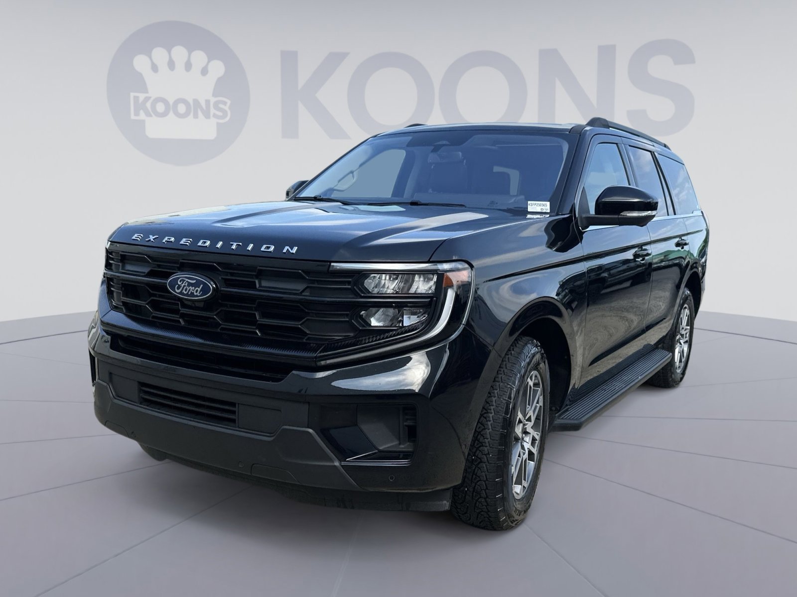 Certified 2025 Ford Expedition Active