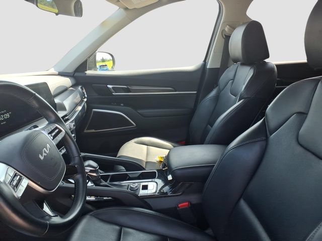Used 2025 Kia Telluride S AWD/4WD image 7