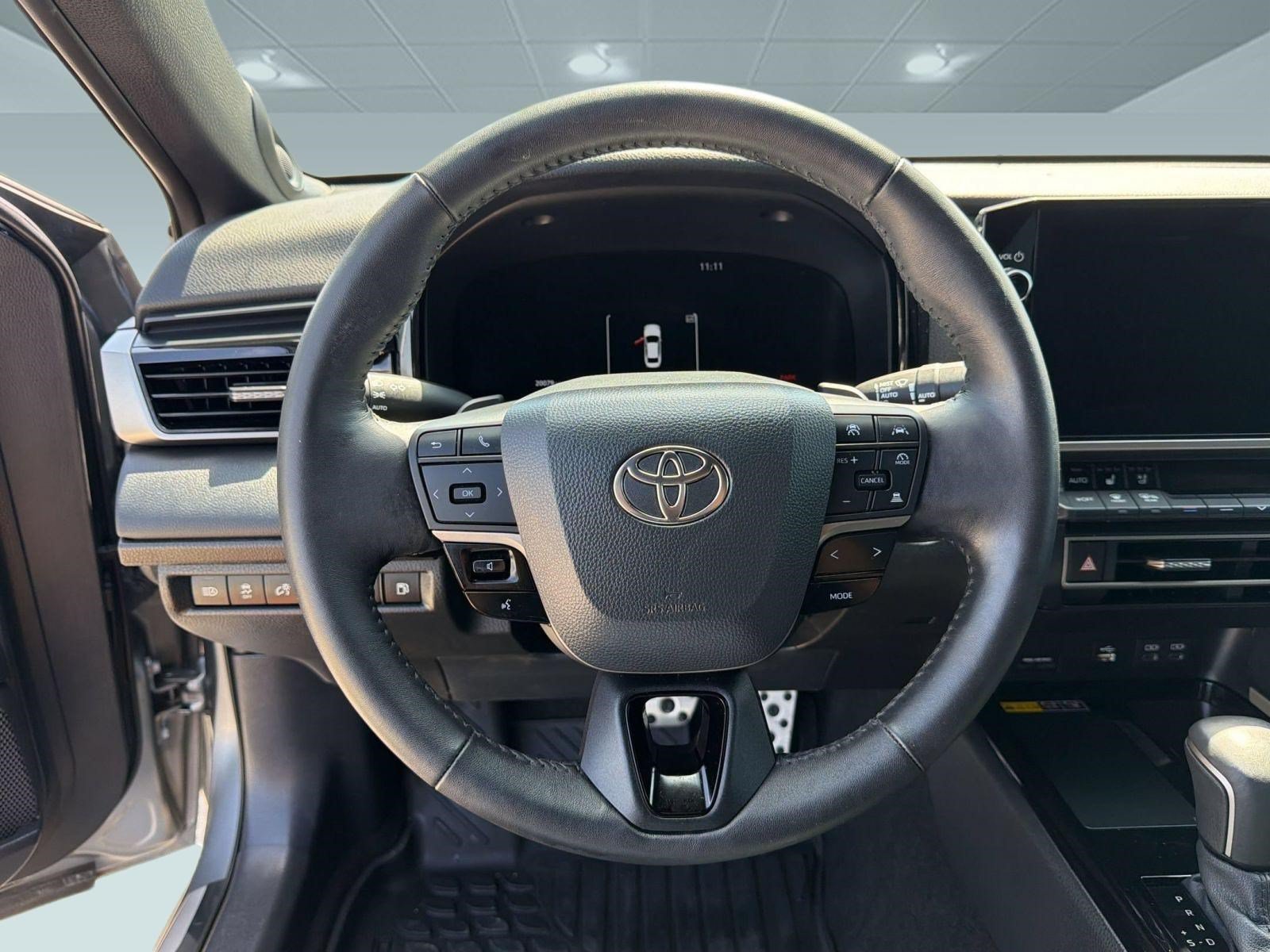 Used 2026 Toyota Camry XSE w/ Premium Package FWD image 27