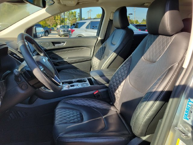 Certified 2024 Ford Edge Titanium w/ Equipment Group 301A AWD/4WD image 9