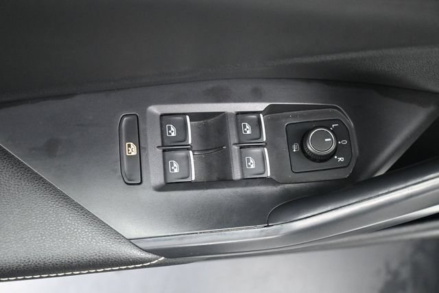 Used 2025 Volkswagen Jetta Sport FWD image 7