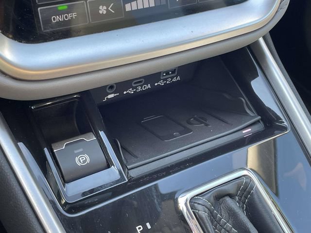 Used 2024 Subaru Outback Limited XT AWD/4WD image 36
