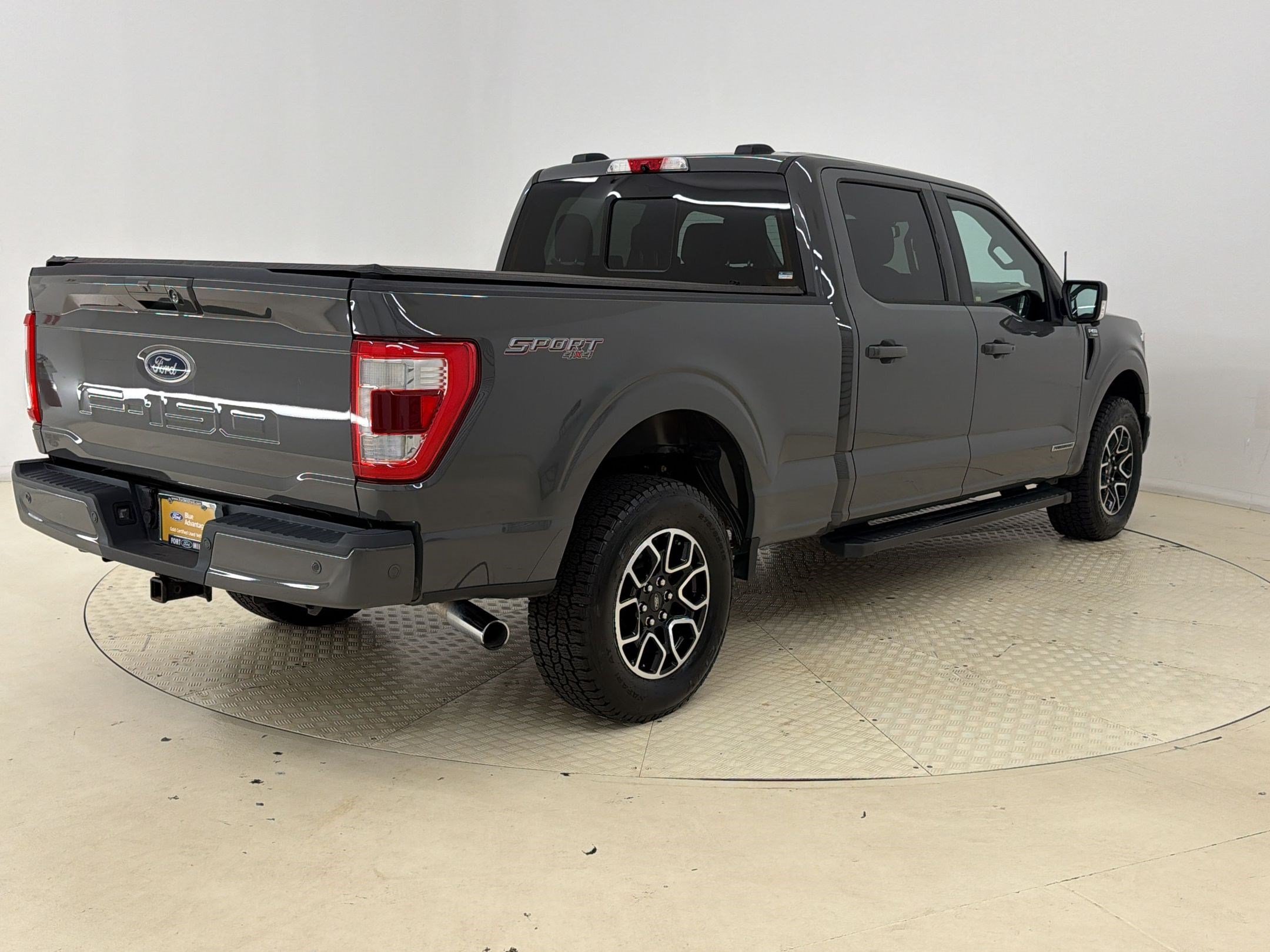 Certified 2021 Ford F150 Lariat w/ Equipment Group 502A High AWD/4WD image 9