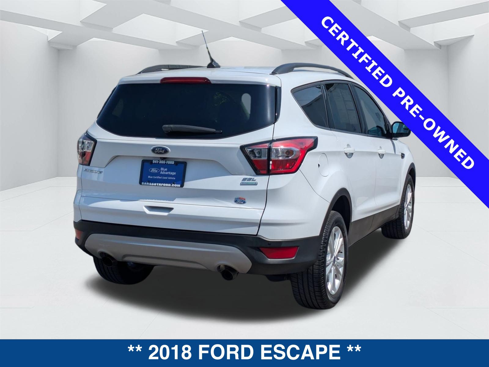 Certified 2018 Ford Escape SEL FWD image 4