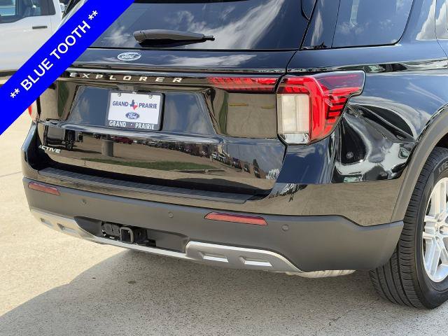 Certified 2025 Ford Explorer Active w/ Active Comfort Package RWD image 8