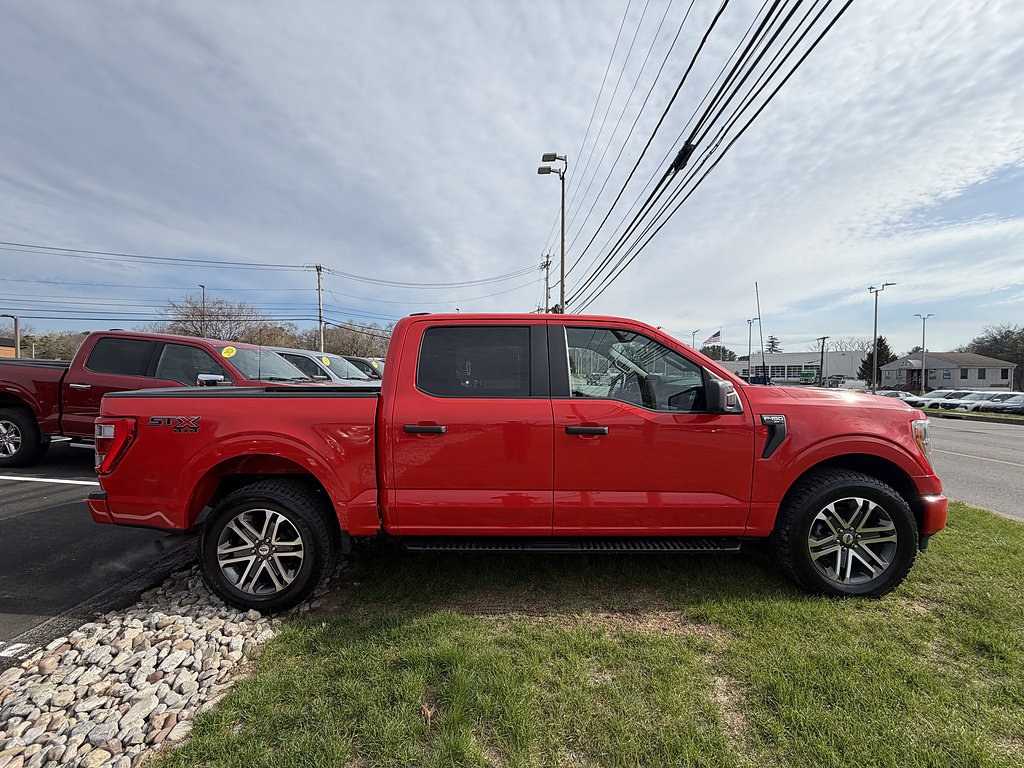 Certified 2022 Ford F150 XL w/ STX Appearance Package AWD/4WD image 8