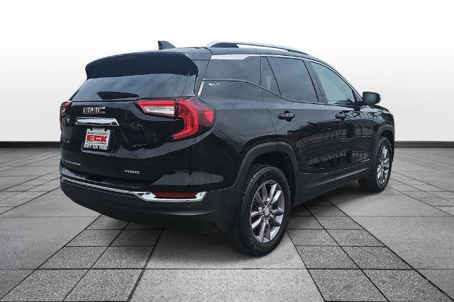 Used 2023 GMC Terrain SLT AWD/4WD image 5