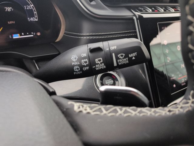 Used 2023 Jeep Grand Cherokee Altitude AWD/4WD image 36