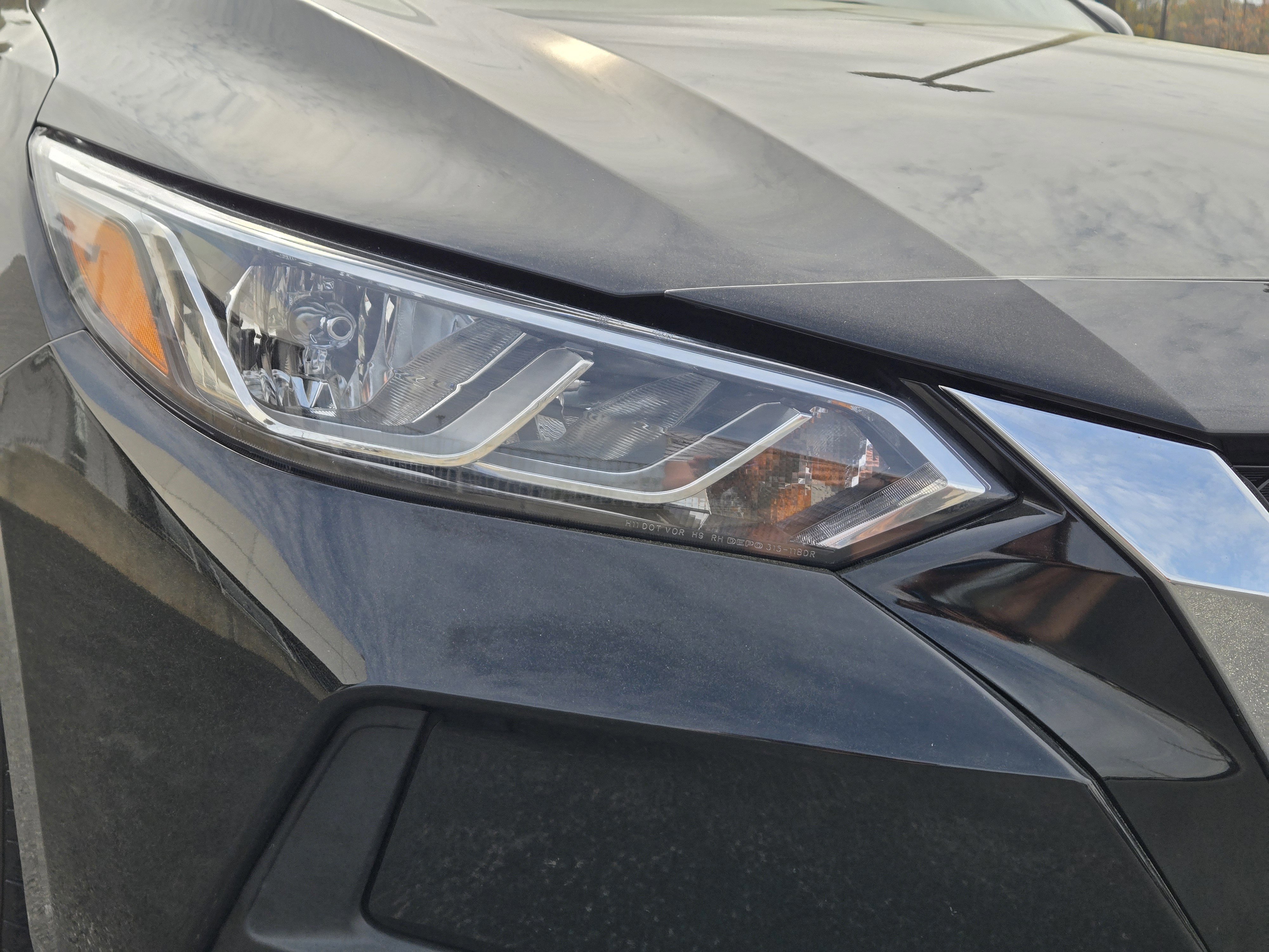 Used 2020 Nissan Sentra SV image 10