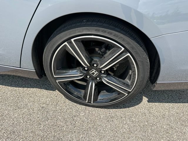 Used 2023 Honda Accord Sport image 7