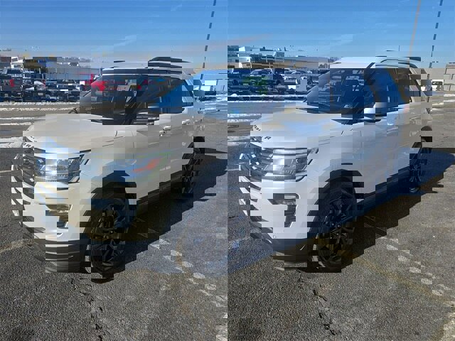 Certified 2019 Ford Explorer XLT w/ Equipment Group 202A image 1