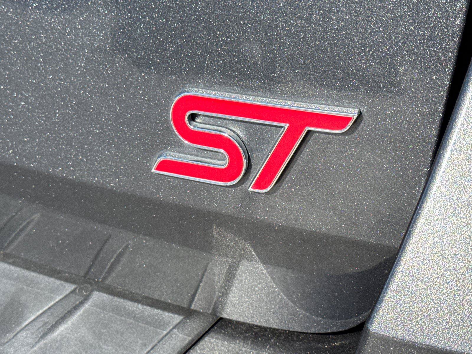 Certified 2020 Ford Explorer ST w/ ST Street Pack AWD/4WD image 15