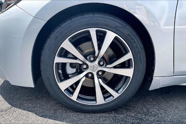Used 2017 Nissan Maxima 3.5 SL FWD image 9