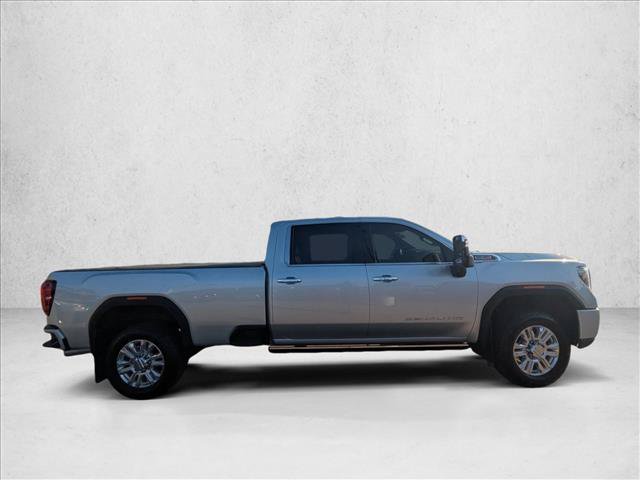Used 2023 GMC Sierra 2500 Denali w/ Denali Ultimate Package AWD/4WD image 4