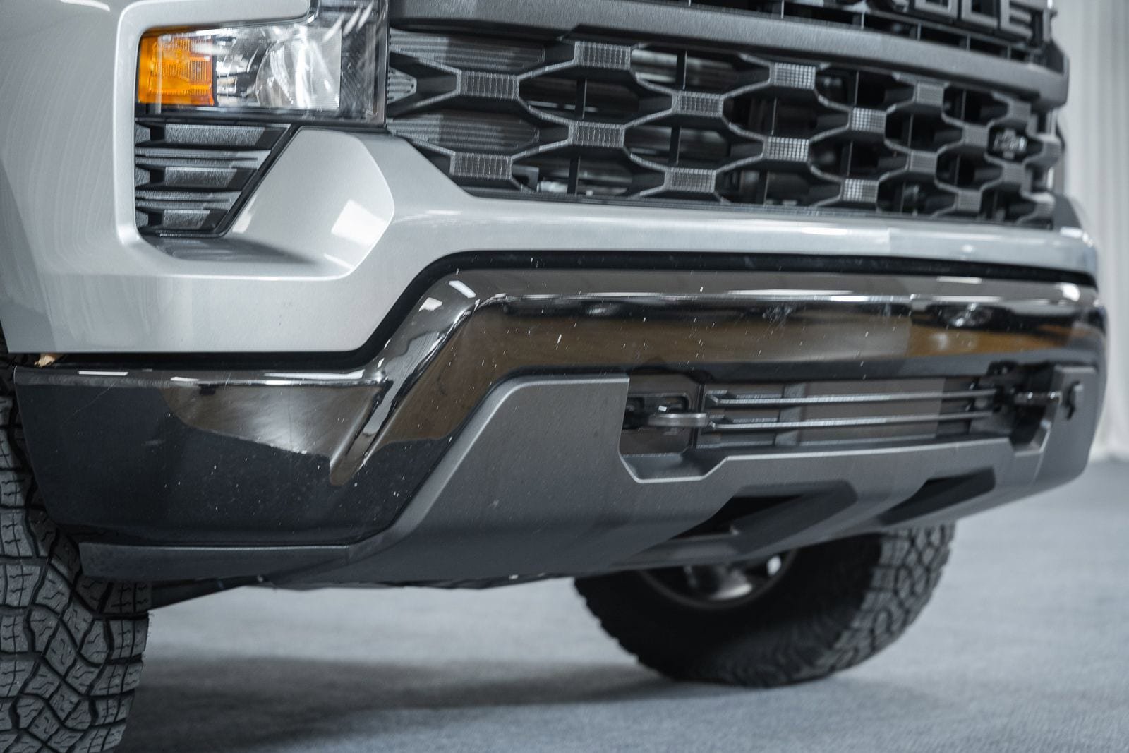 Used 2025 Chevrolet Silverado 1500 Custom Trail Boss w/ Dark Appearance Package AWD/4WD image 14