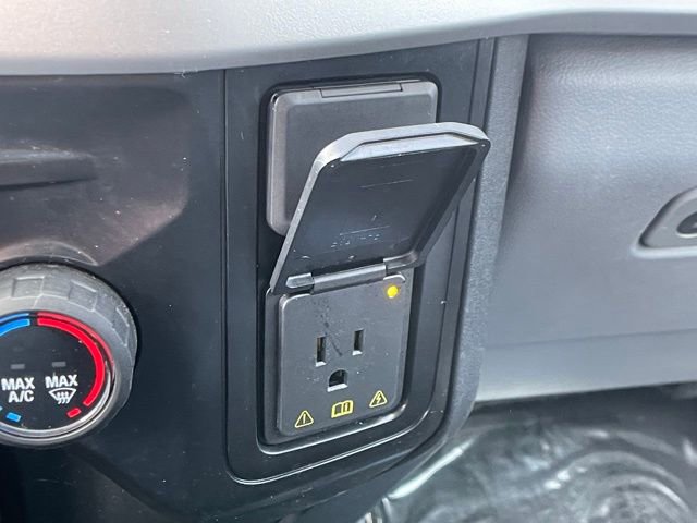 Certified 2025 Ford F250 XLT AWD/4WD image 27