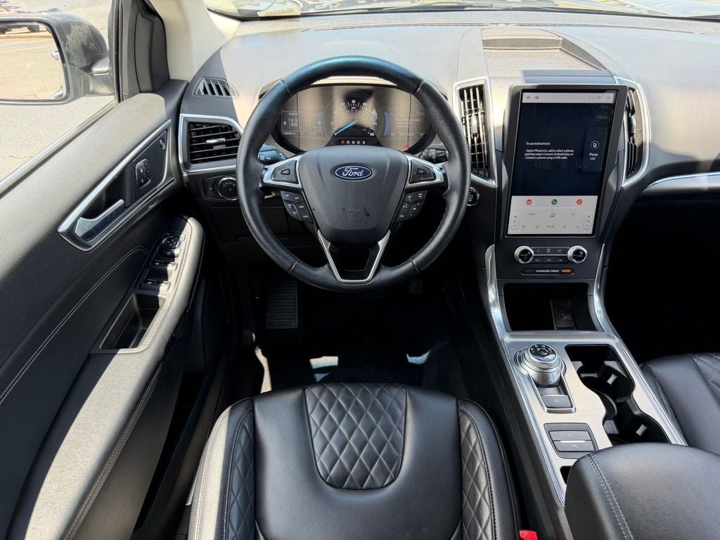 Certified 2024 Ford Edge Titanium AWD/4WD image 10