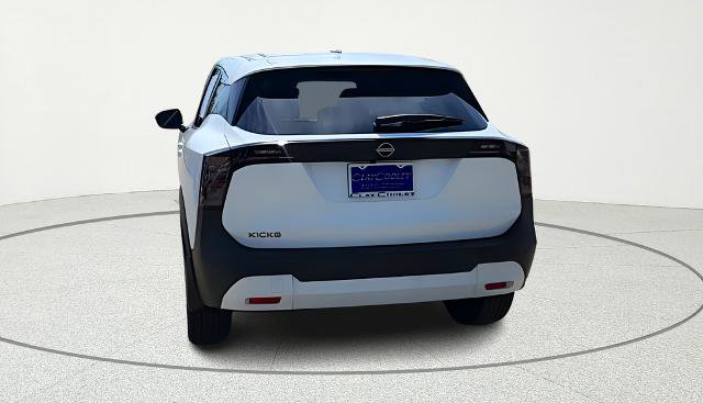 Used 2025 Nissan Kicks SV image 7