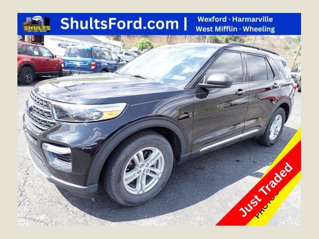 Certified 2023 Ford Explorer XLT w/ Equipment Group 202A RWD image 7