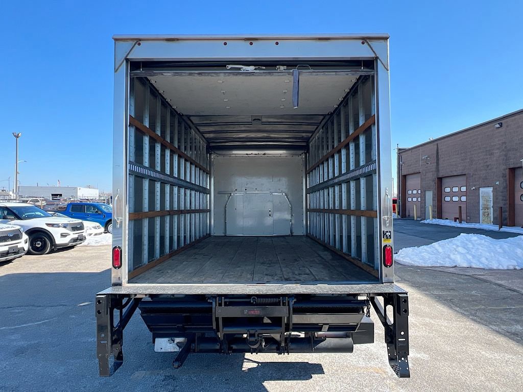 Certified 2024 Ford E-450 and Econoline 450 Super Duty w/ Power Windows & Locks Group image 25