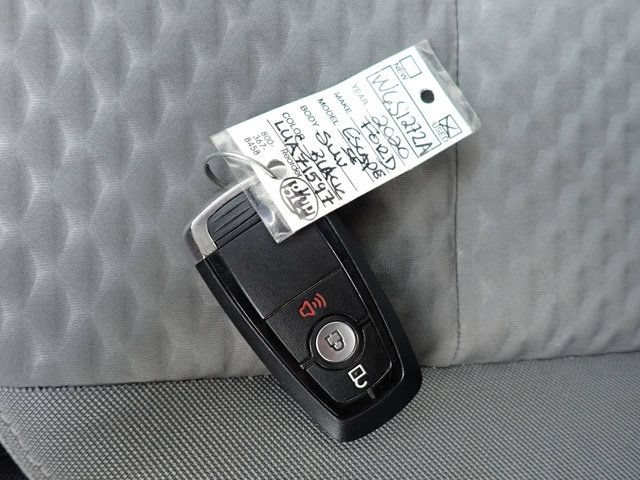 Certified 2020 Ford Escape SE AWD/4WD image 31