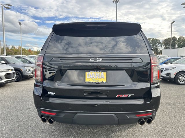 Used 2023 Chevrolet Suburban RST w/ Sport Performance Package image 4