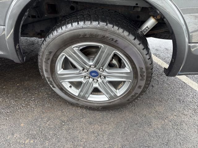 Certified 2019 Ford F150 Lariat w/ Equipment Group 502A Luxury image 11