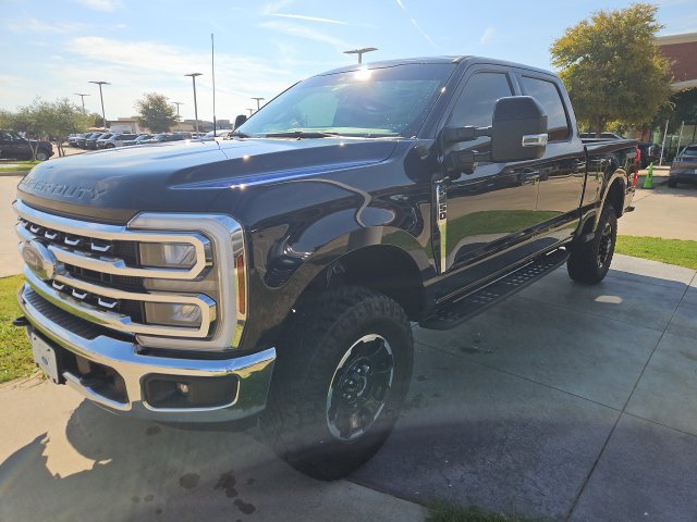 Certified 2025 Ford F250 Lariat w/ Tremor Off-Road Package AWD/4WD image 3