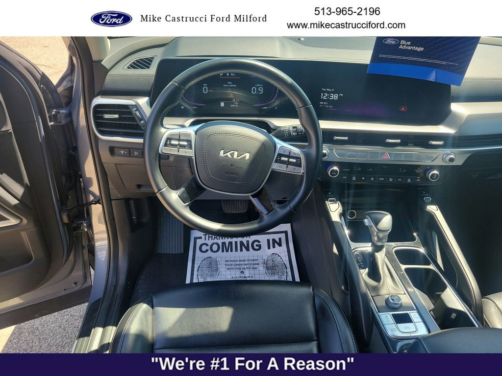 Used 2024 Kia Telluride S w/ S Sunroof Package FWD image 11