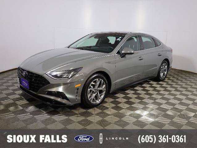 Used 2022 Hyundai Sonata SEL w/ Convenience Package