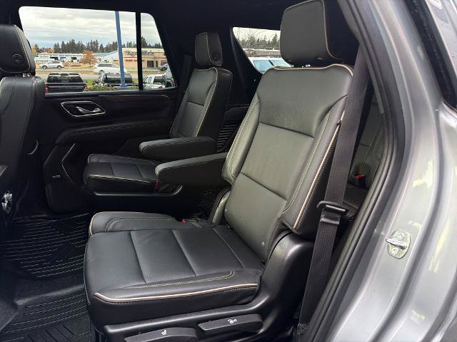 Used 2023 GMC Yukon SLT w/ SLT Premium Package AWD/4WD image 37